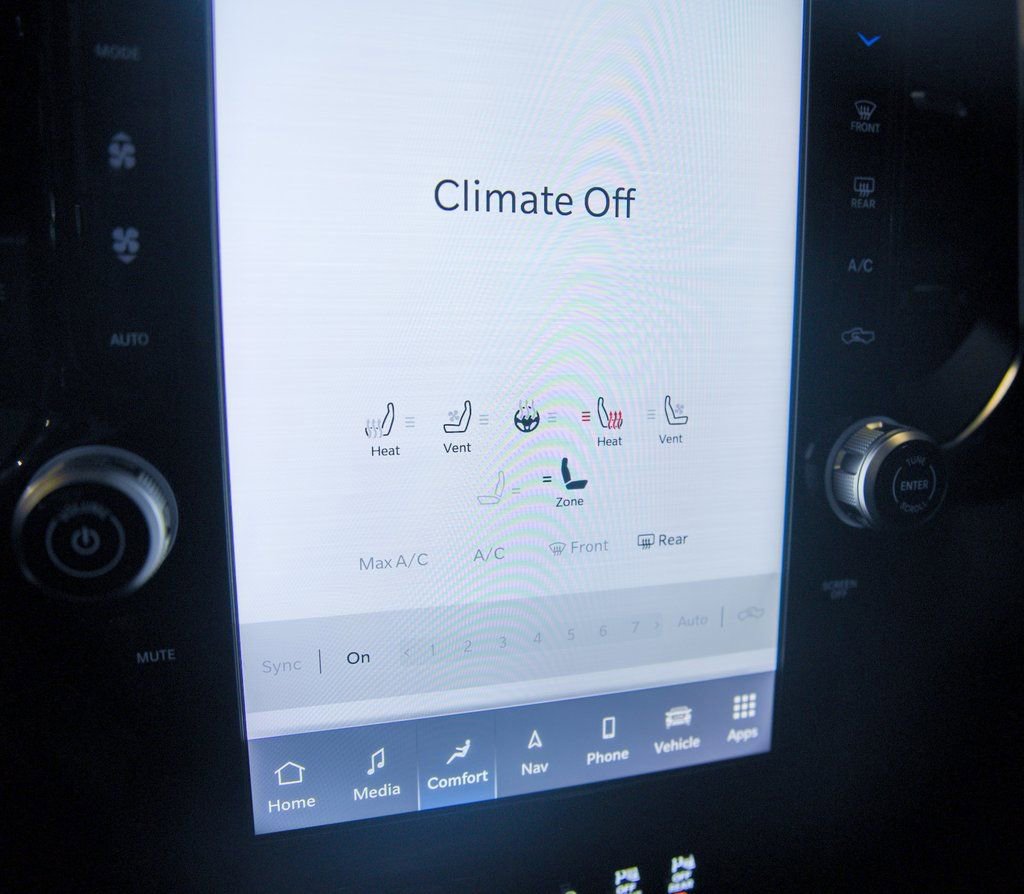 Used 2025 RAM 1500 Laramie w/ Sport Appearance Package image 23