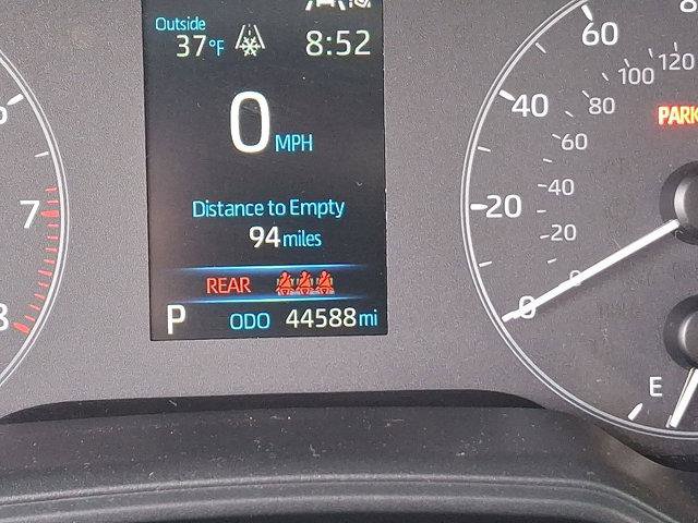 Certified 2024 Toyota Corolla SE image 15