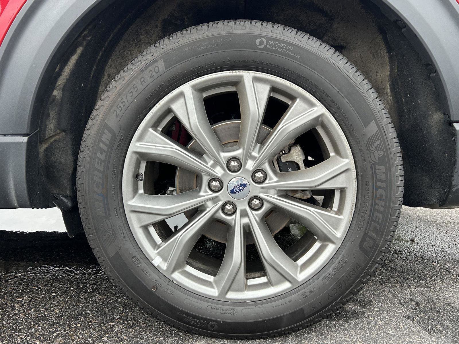 Used 2023 Ford Explorer Limited image 10