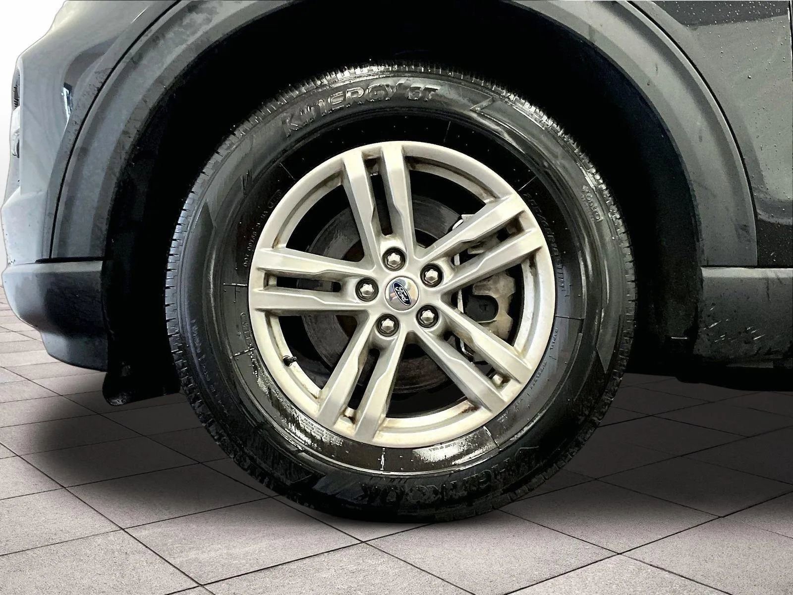 Certified 2024 Ford Explorer XLT w/ Equipment Group 202A image 8