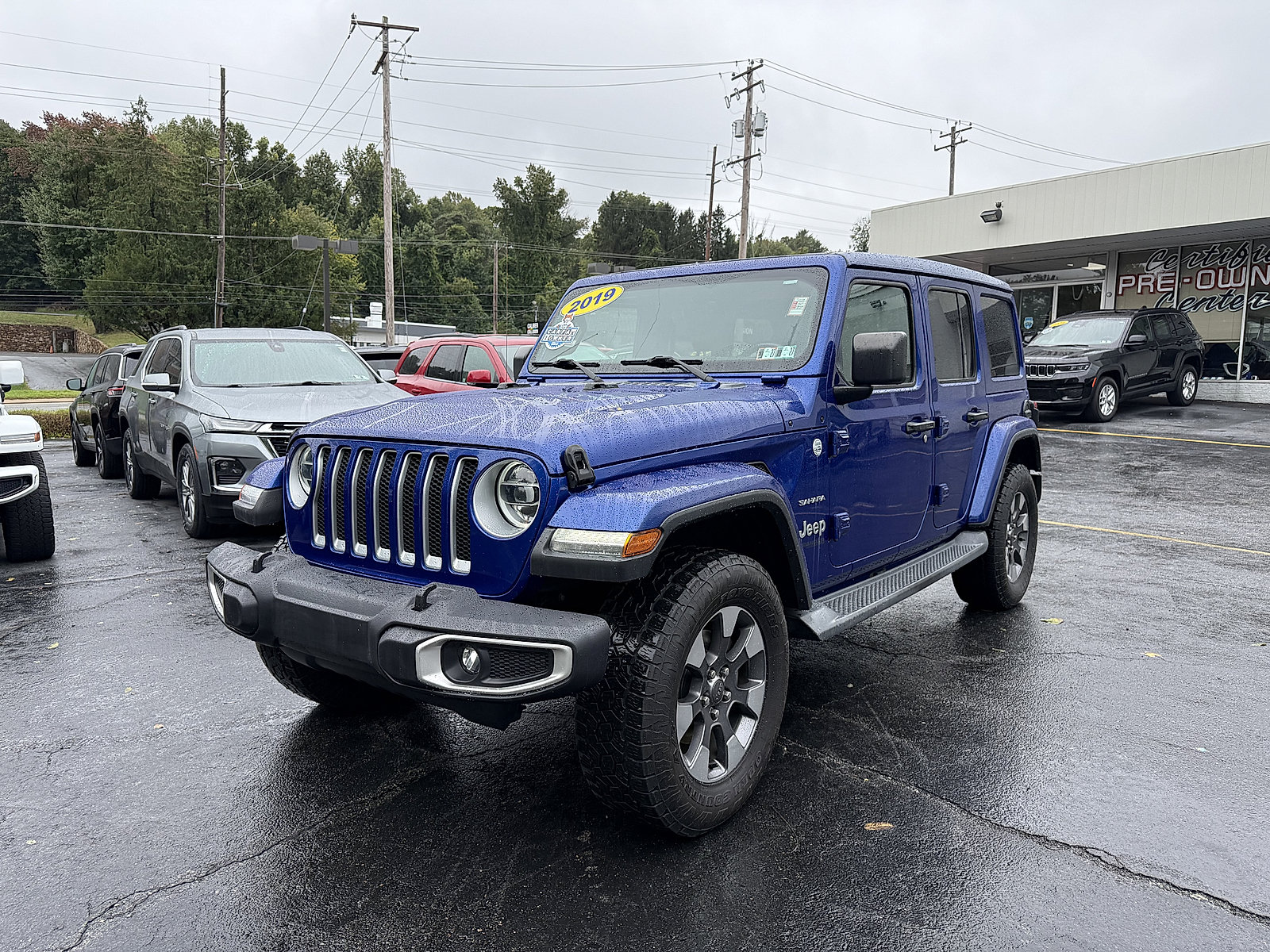Certified 2019 Jeep Wrangler Unlimited Sahara AWD/4WD image 3