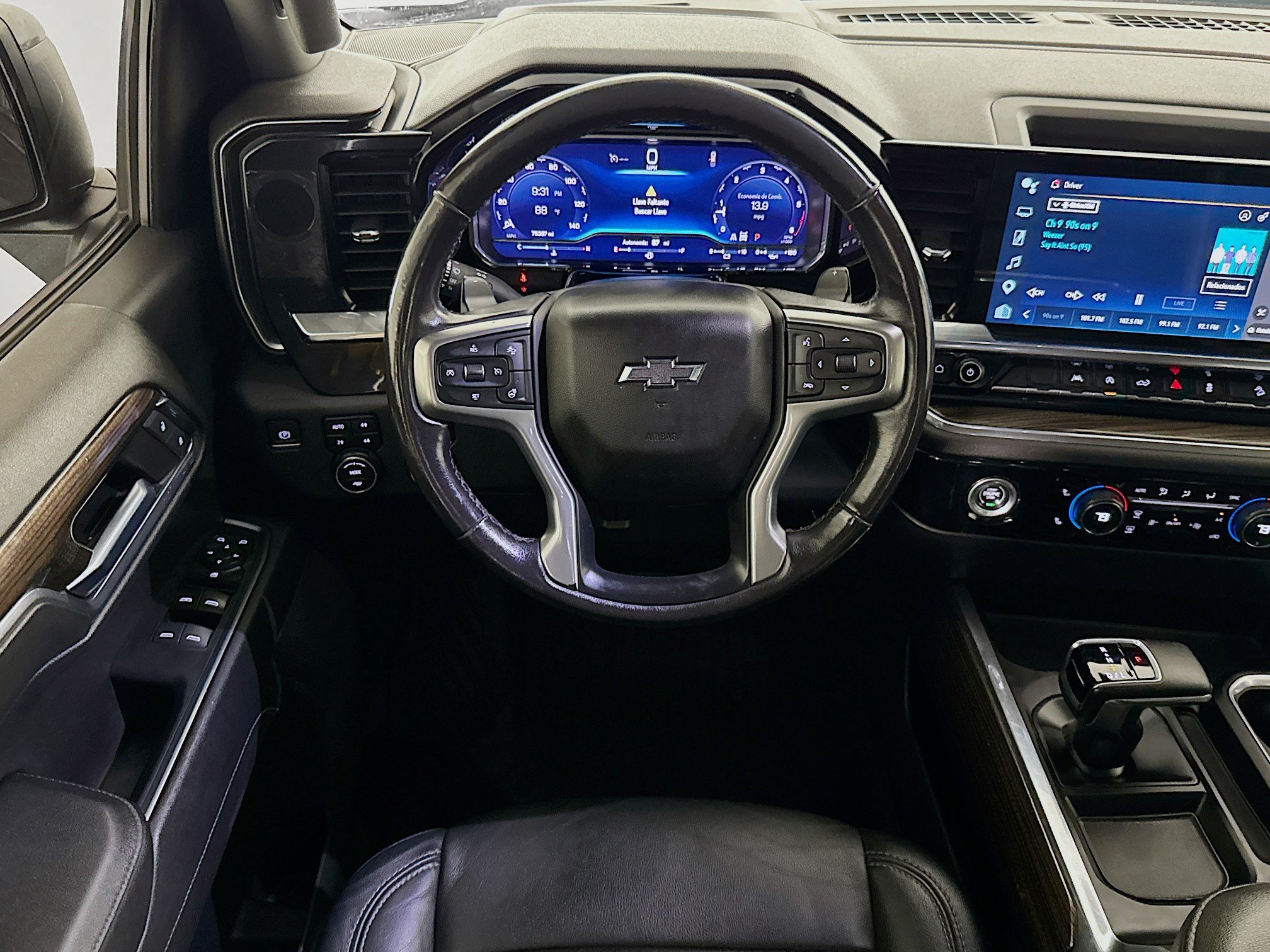 Used 2023 Chevrolet Silverado 1500 LT Trail Boss AWD/4WD image 15