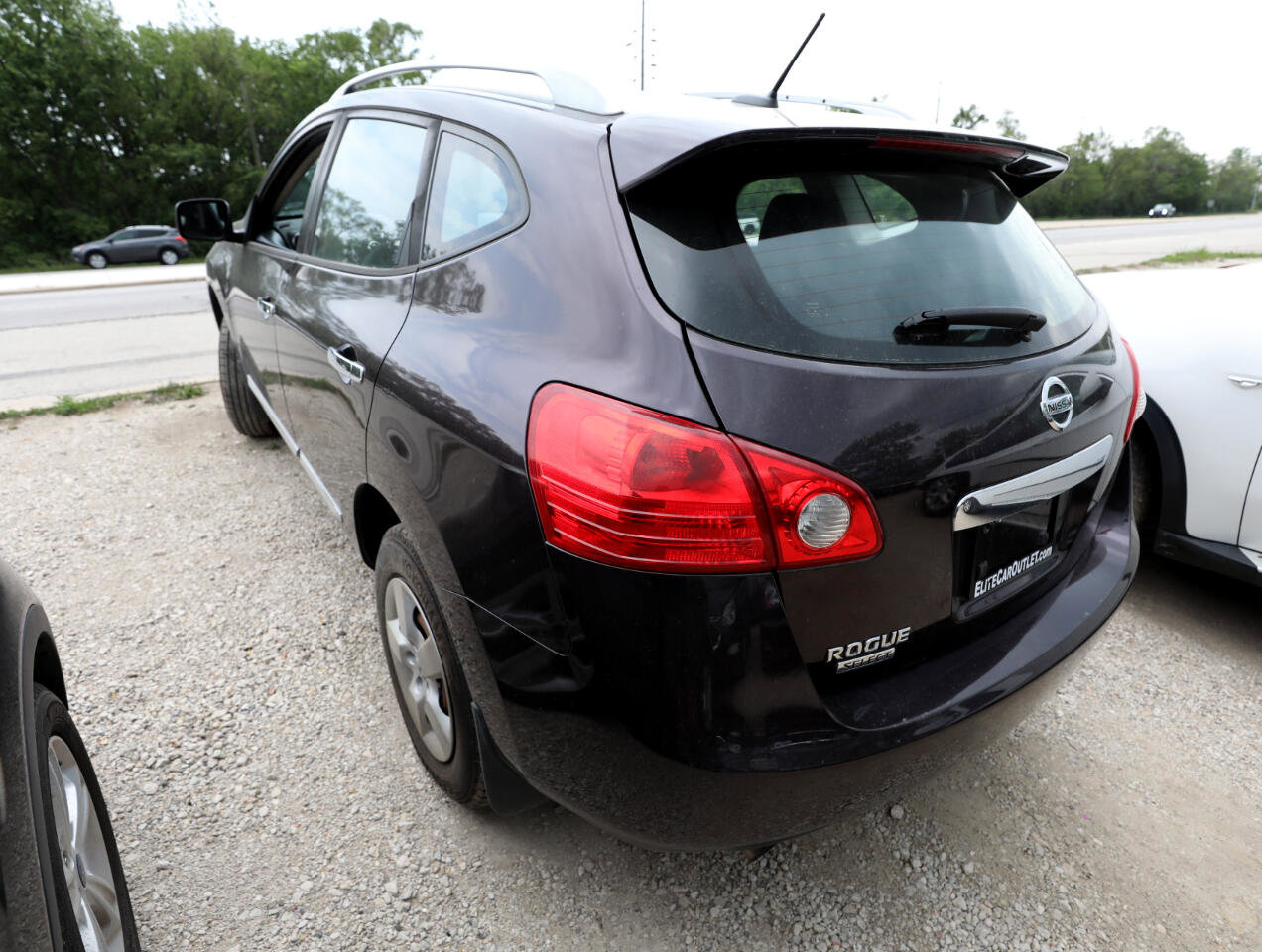 Used 2015 Nissan Rogue S w/ Convenience Package image 8