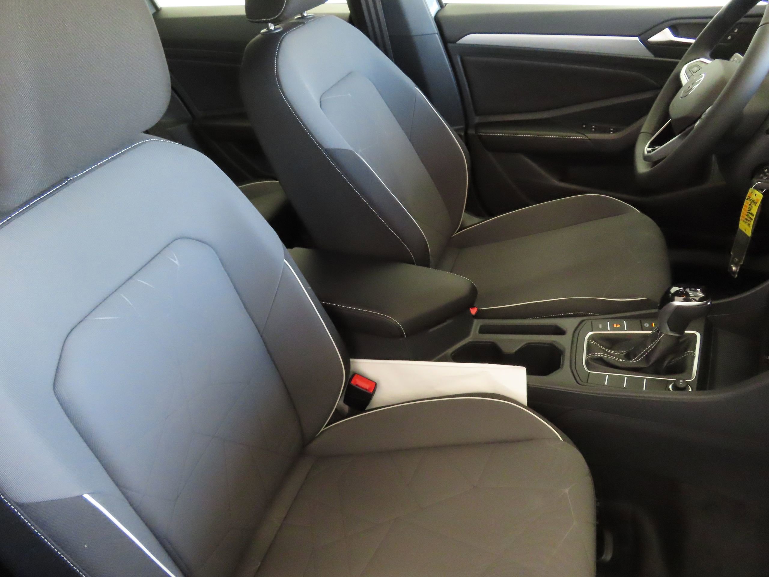 New 2026 Volkswagen Jetta Sport FWD image 24