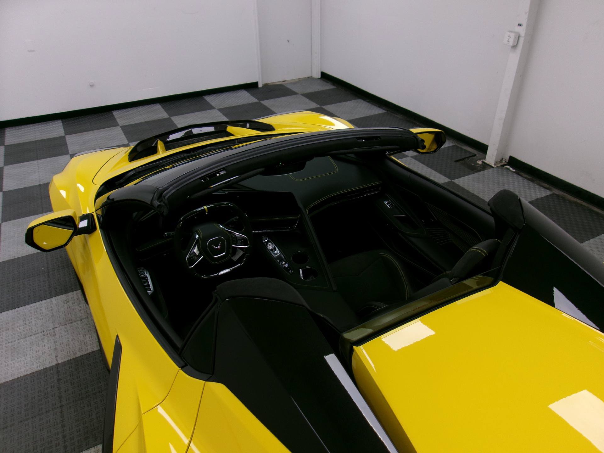 New 2026 Chevrolet Corvette ZR1 w/ ZR1 Carbon Fiber Aero Package RWD image 7