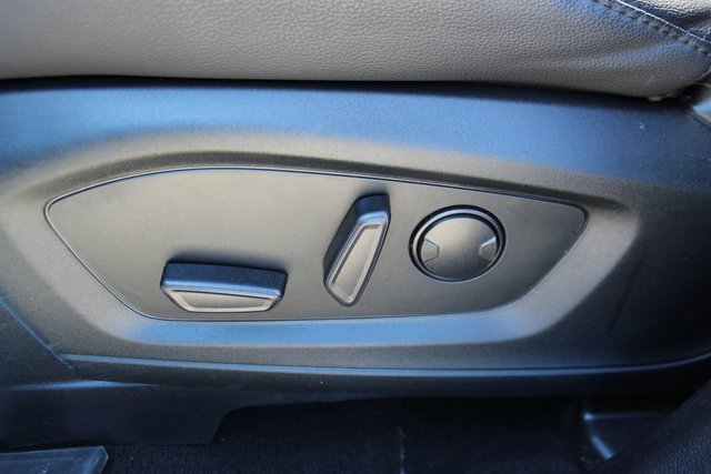 Used 2022 Ford Explorer ST image 11