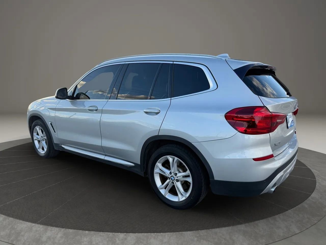 Used 2019 BMW X3 xDrive30i w/ Driving Assistance Package image 7