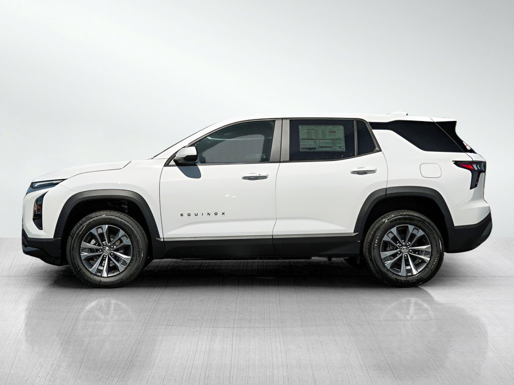 New 2027 Chevrolet Equinox LT FWD image 4