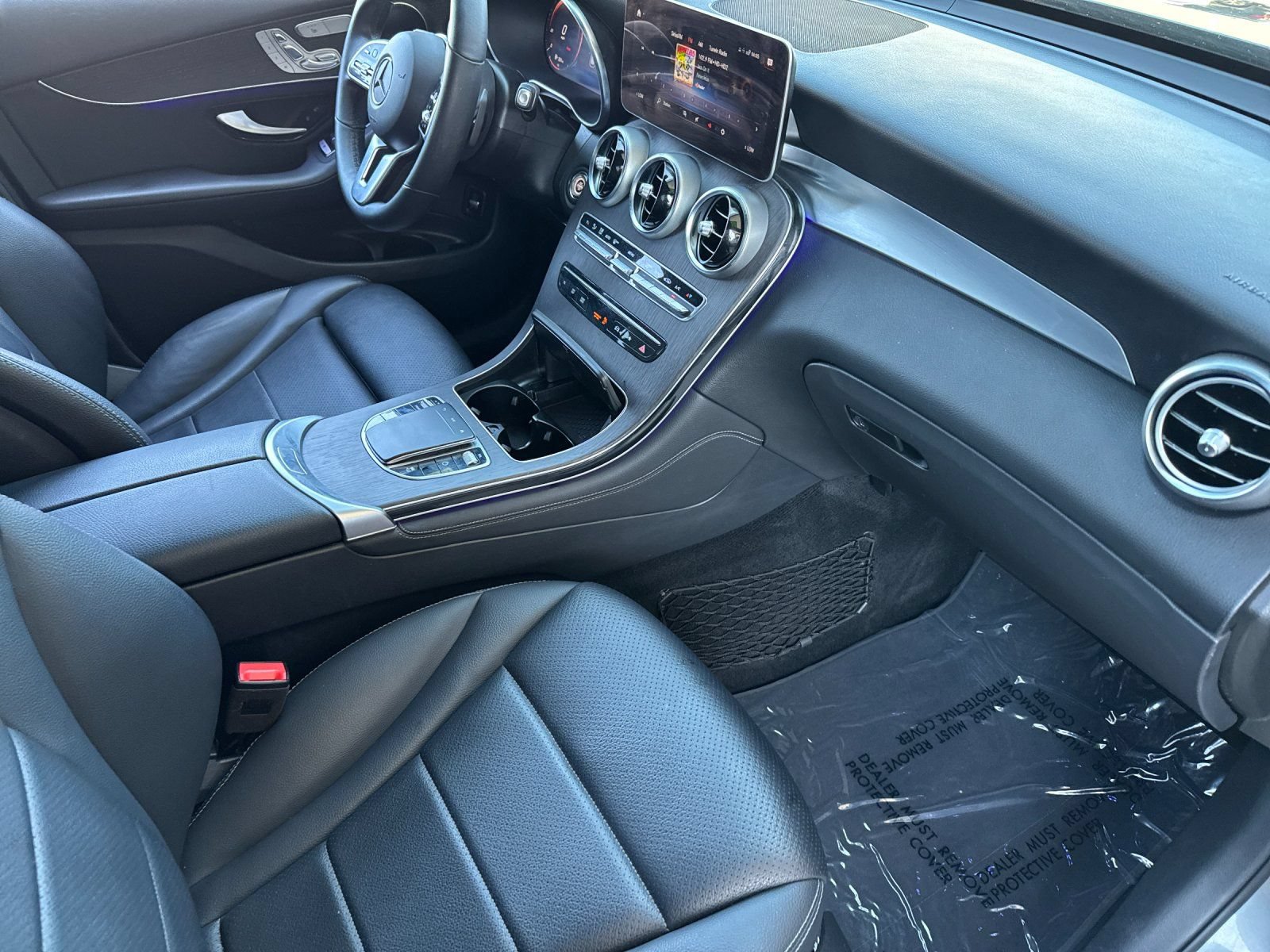 Used 2020 Mercedes-Benz GLC 300 4MATIC image 15