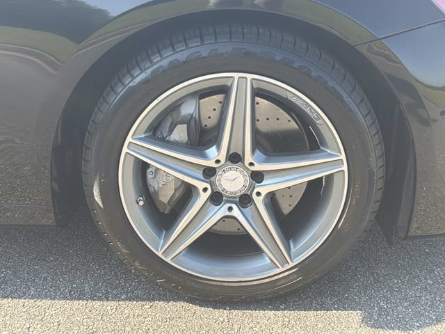 Used 2017 Mercedes-Benz E 300 4MATIC image 14