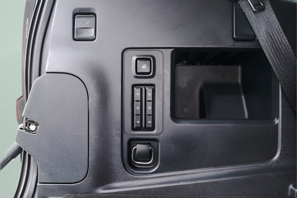 Used 2025 Ford Expedition Platinum AWD/4WD image 45