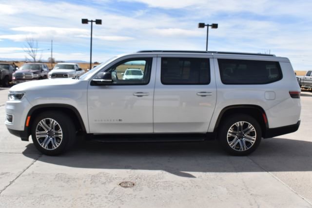 Used 2024 Jeep Wagoneer L Series II w/ Flexible Seating Group image 8