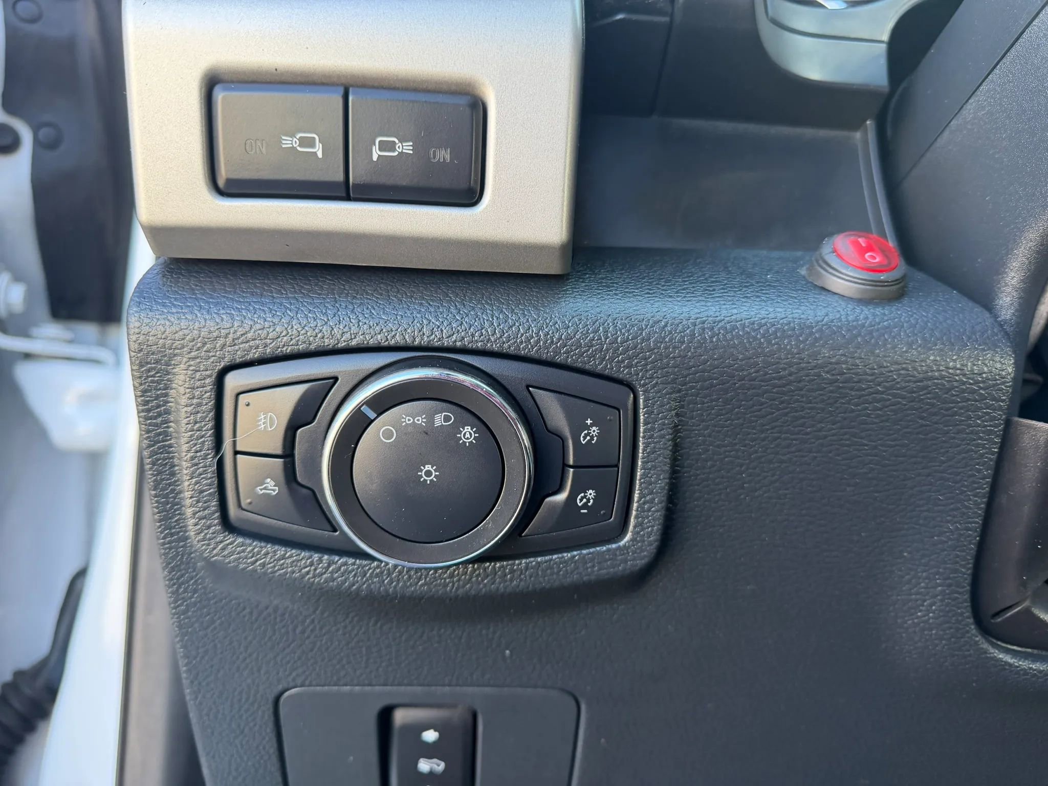 Used 2022 Ford F250 Lariat image 15