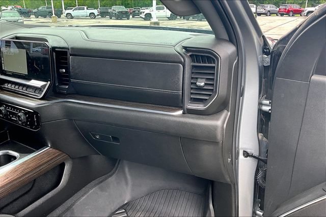 Used 2024 Chevrolet Silverado 1500 RST w/ Convenience Package II AWD/4WD image 27