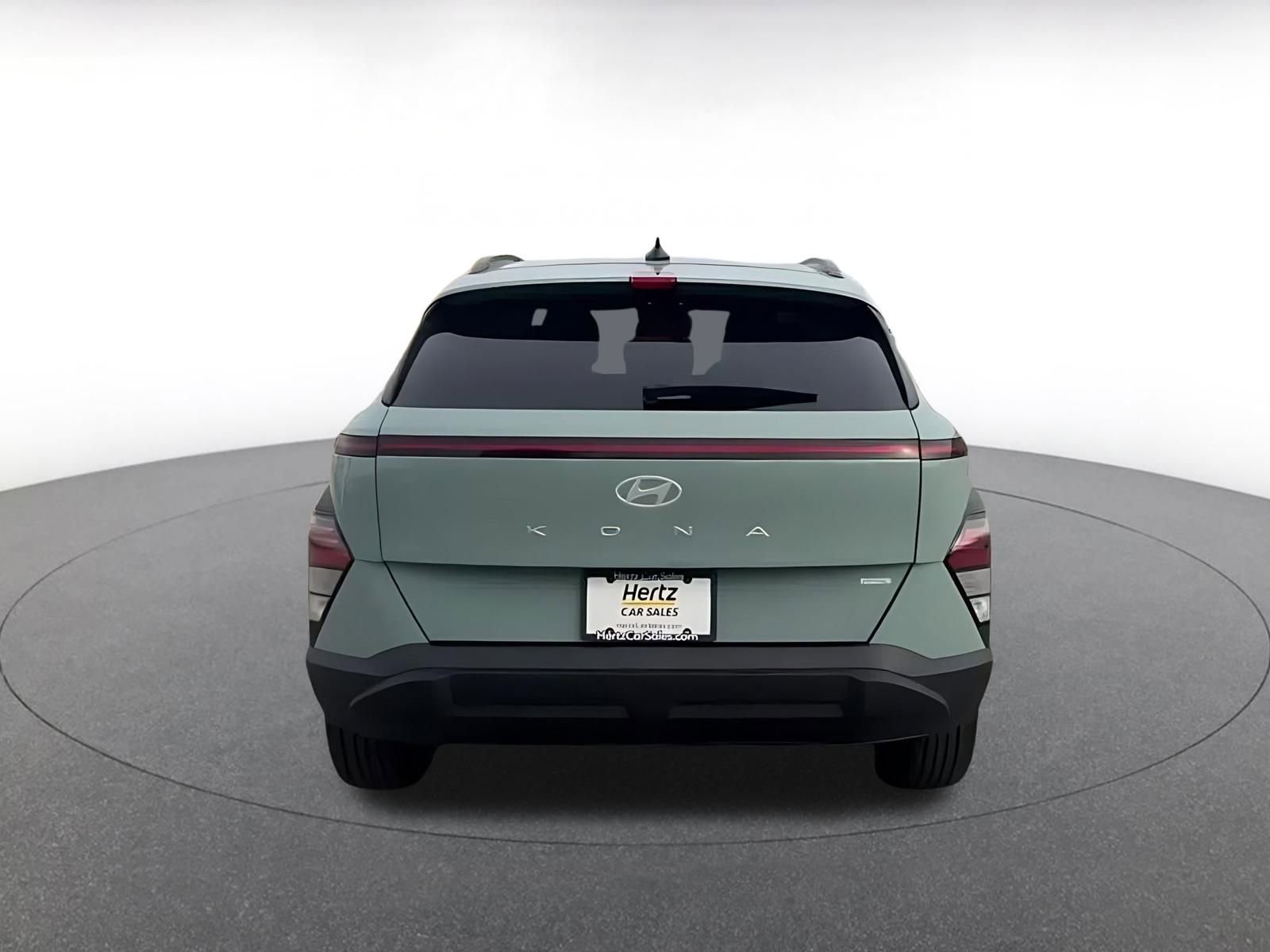 Used 2025 Hyundai Kona SEL image 12