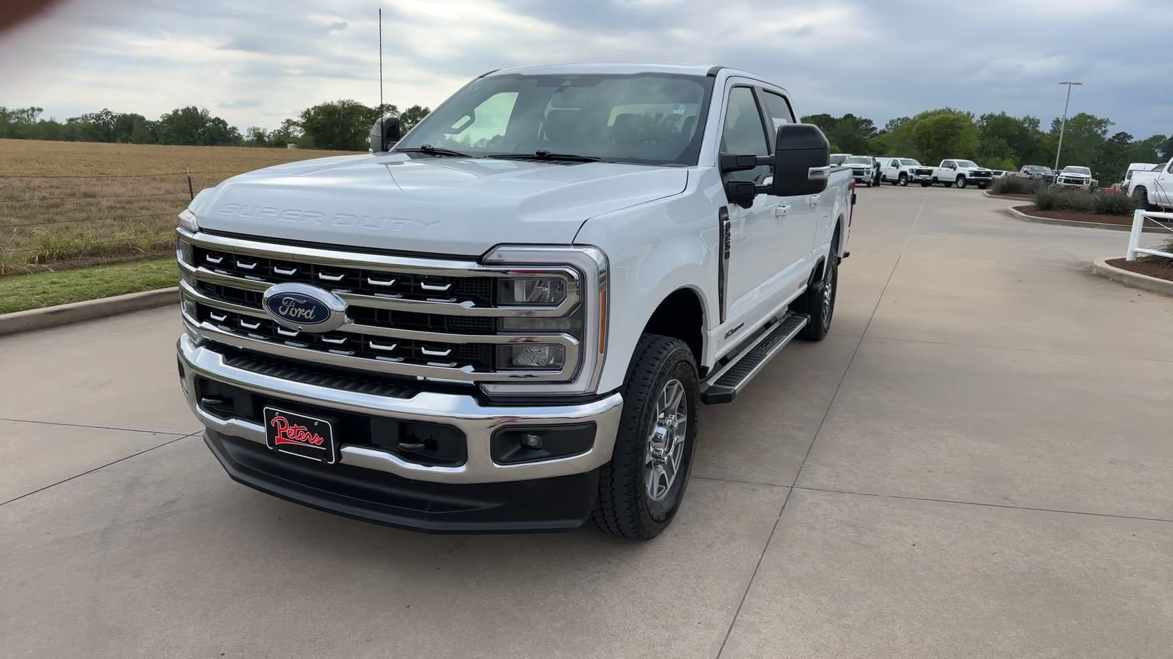 Used 2026 Ford F250 Lariat AWD/4WD image 3