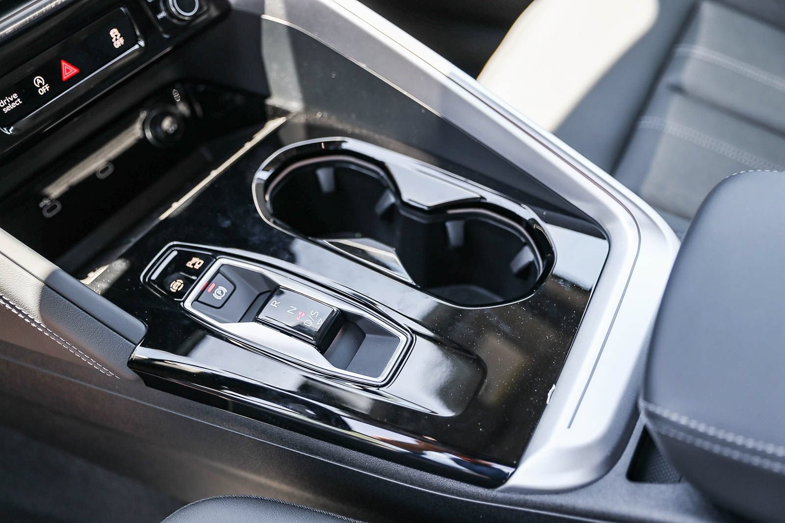 New 2026 Audi Q5 Premium AWD/4WD image 19