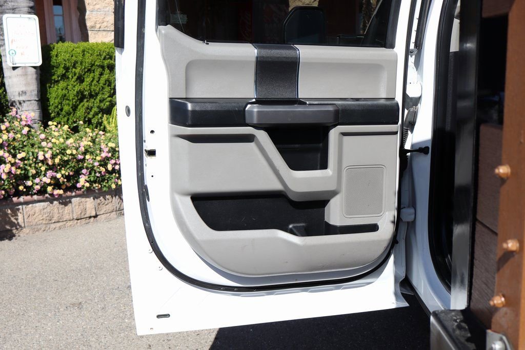 Used 2019 Ford F550 4x4 Crew Cab Super Duty image 41