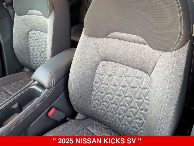 Certified 2025 Nissan Kicks SV AWD/4WD image 15