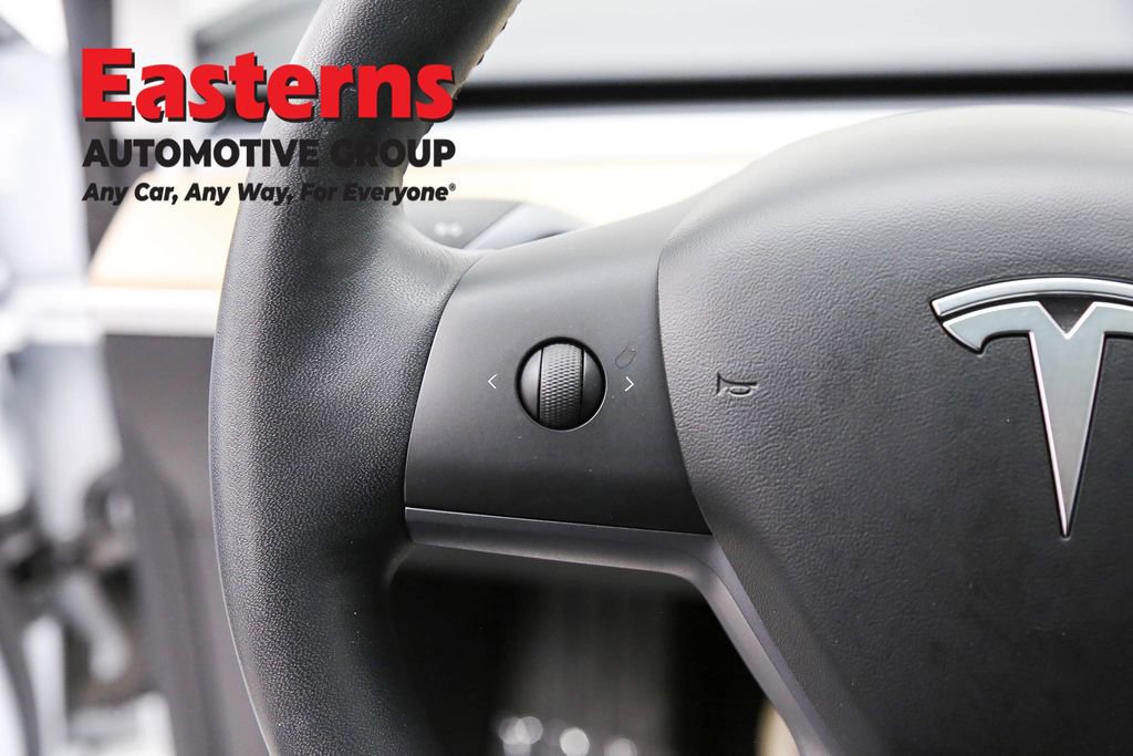 Used 2019 Tesla Model 3 Standard Range RWD image 15