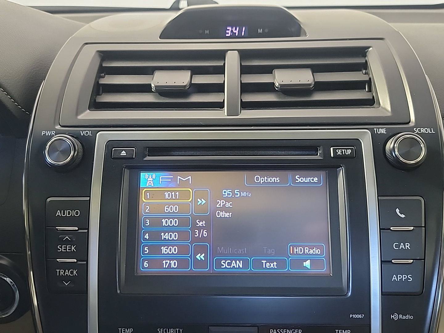 Used 2012 Toyota Camry XLE w/ Leather Pkg FWD image 31