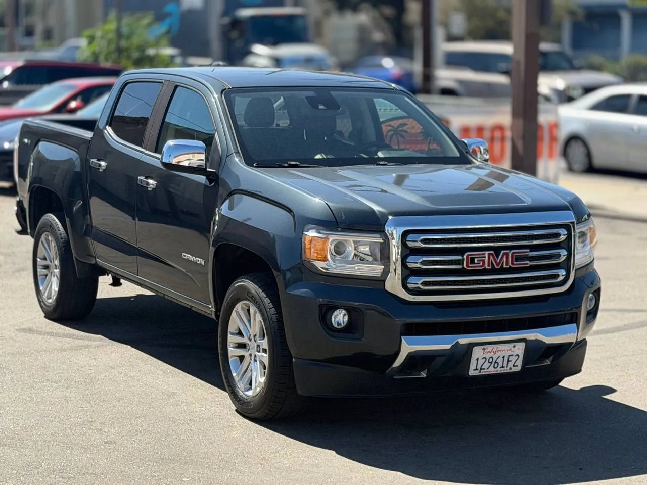 Used 2017 GMC Canyon SLT w/ Driver Alert Package AWD/4WD image 2