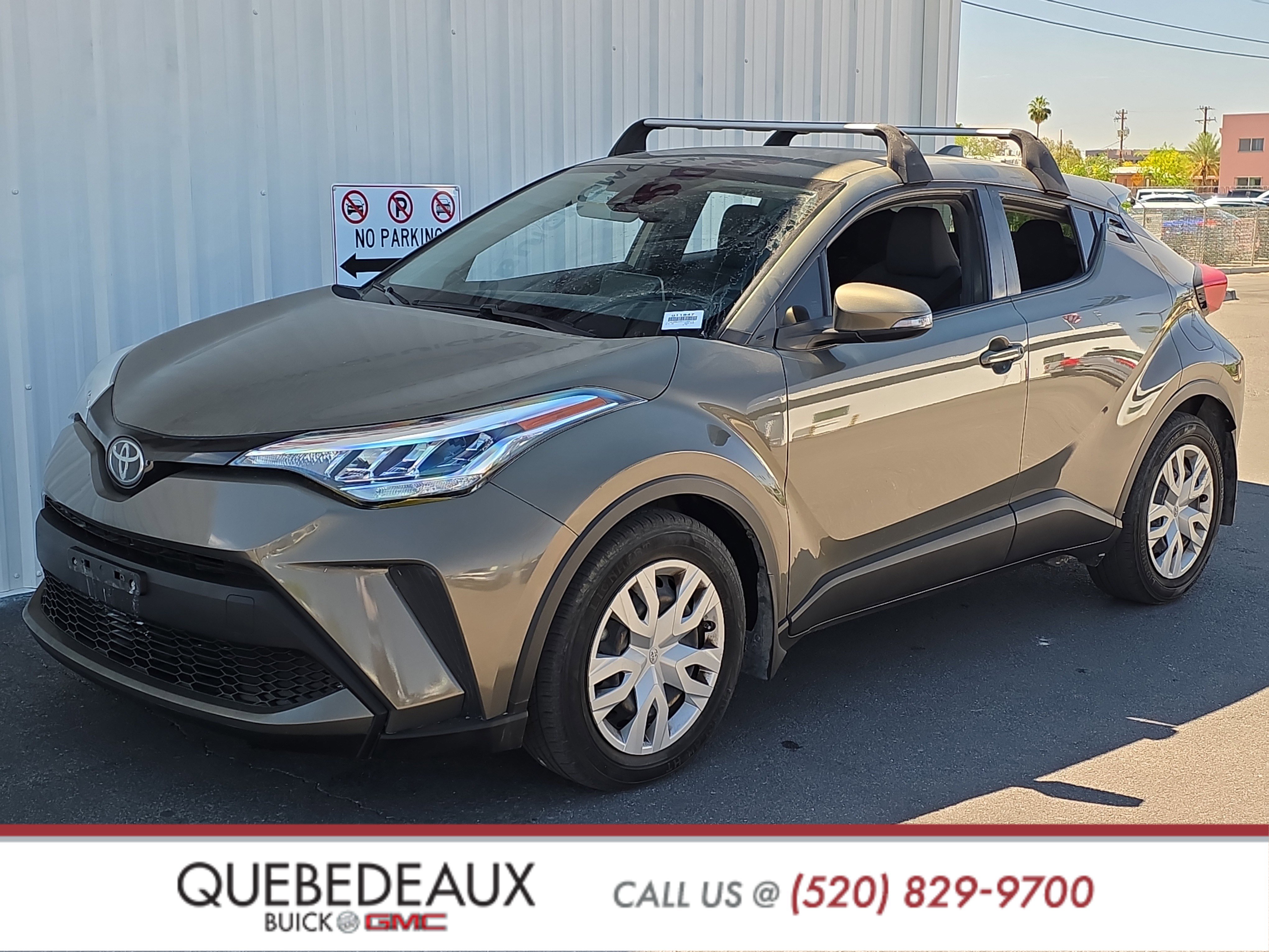 Used 2021 Toyota C-HR LE image 3