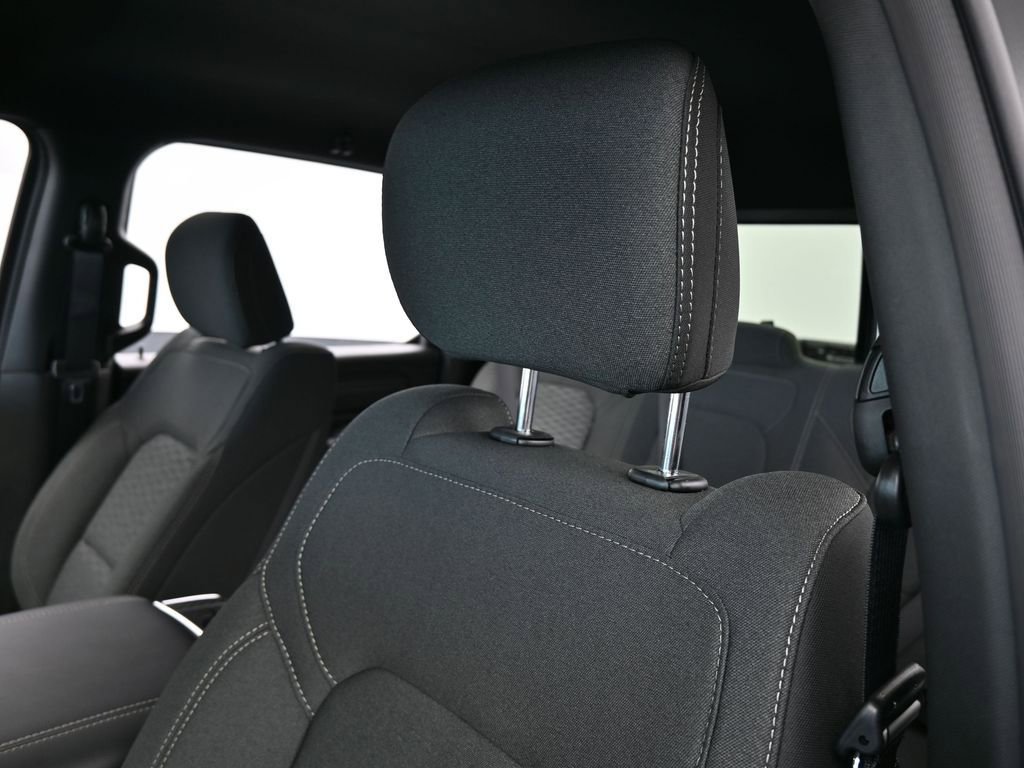 New 2026 RAM 1500 Express image 16