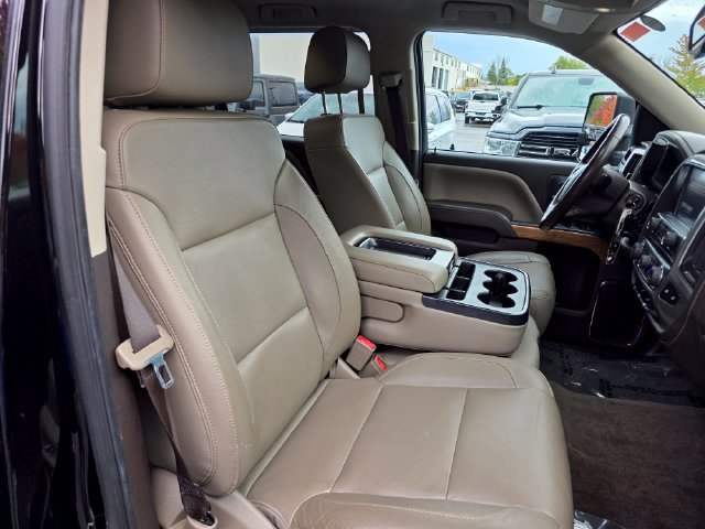 Used 2018 Chevrolet Silverado 1500 LTZ AWD/4WD image 12