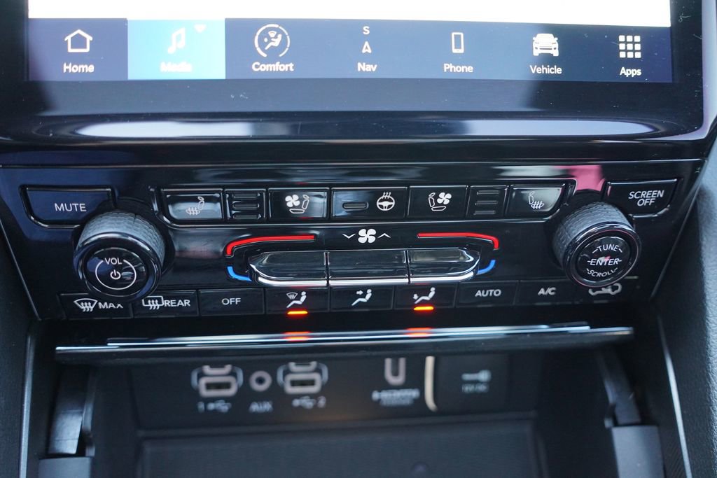 Used 2023 Jeep Grand Cherokee 30th Anniversary image 31