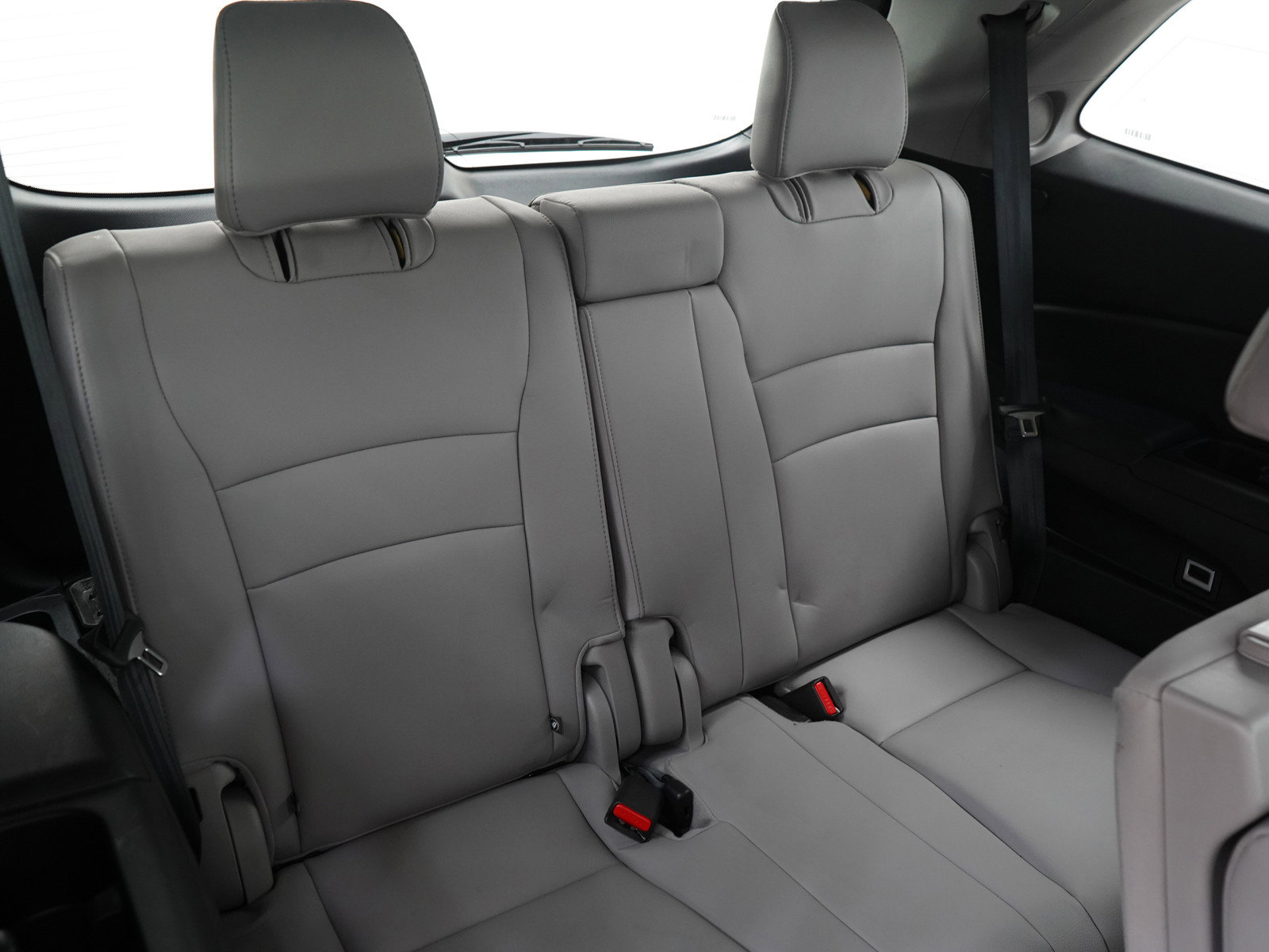 Used 2017 Honda Pilot Touring image 16