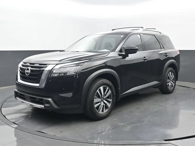 Used 2025 Nissan Pathfinder SL AWD/4WD image 25