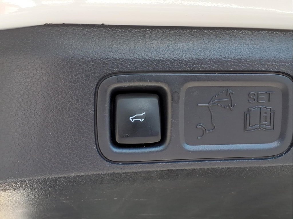 Used 2024 Ford Expedition Limited AWD/4WD image 33