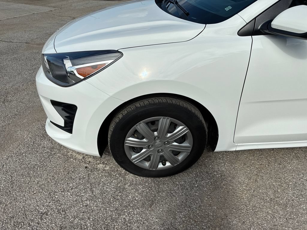 Used 2022 Kia Rio LX FWD image 9