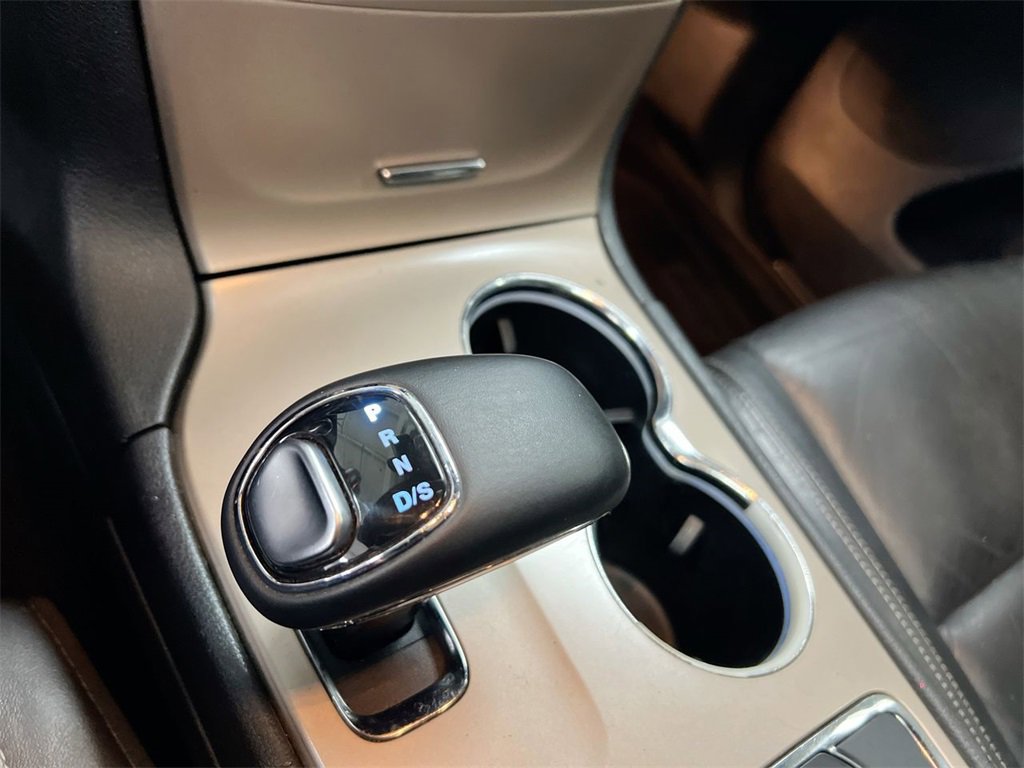Used 2015 Jeep Grand Cherokee Limited image 17