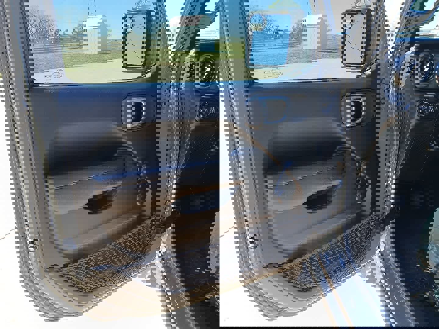 Used 2021 Jeep Wrangler Unlimited Sport image 15