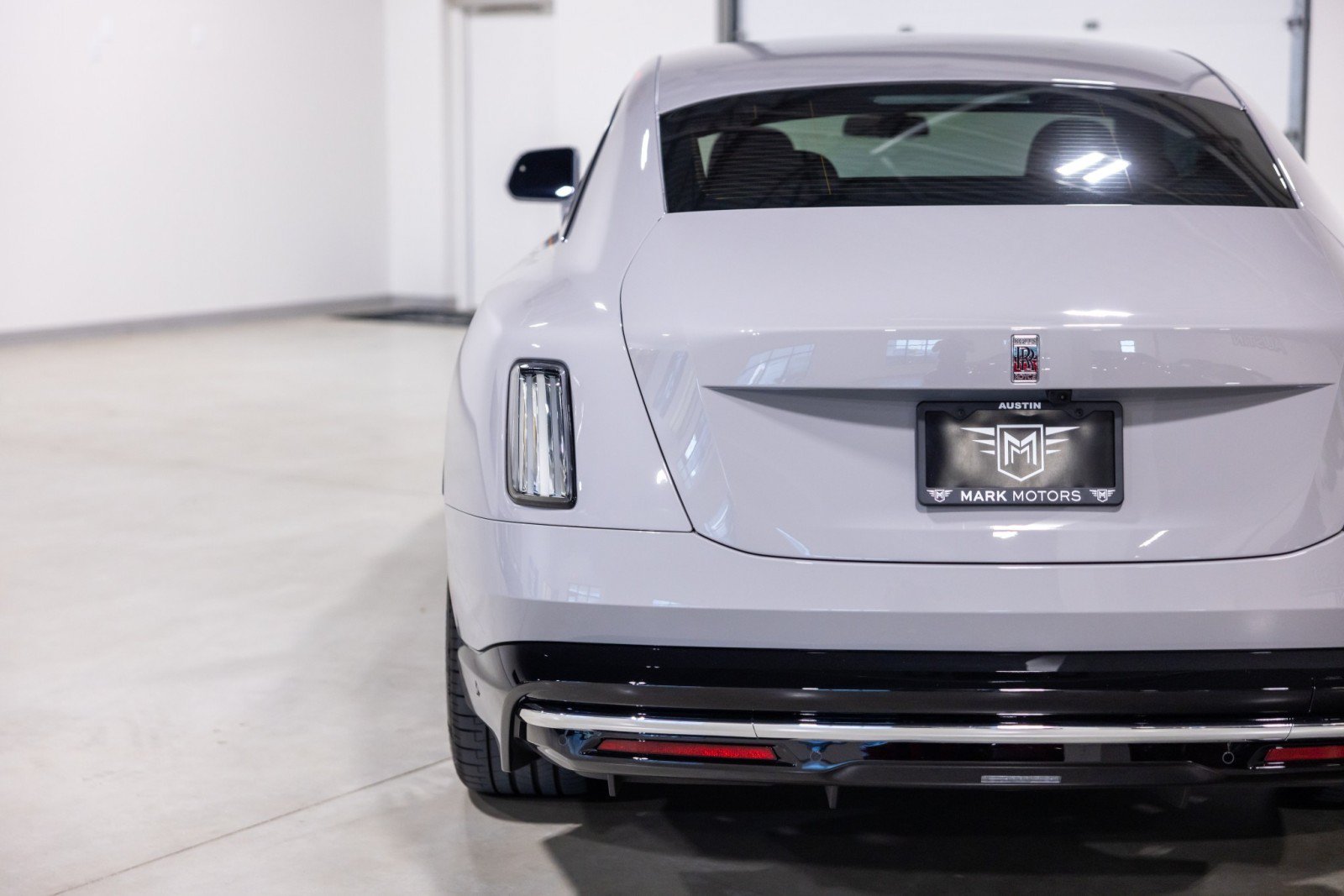 Used 2024 Rolls-Royce Spectre w/ Spectre Launch Package AWD/4WD image 14