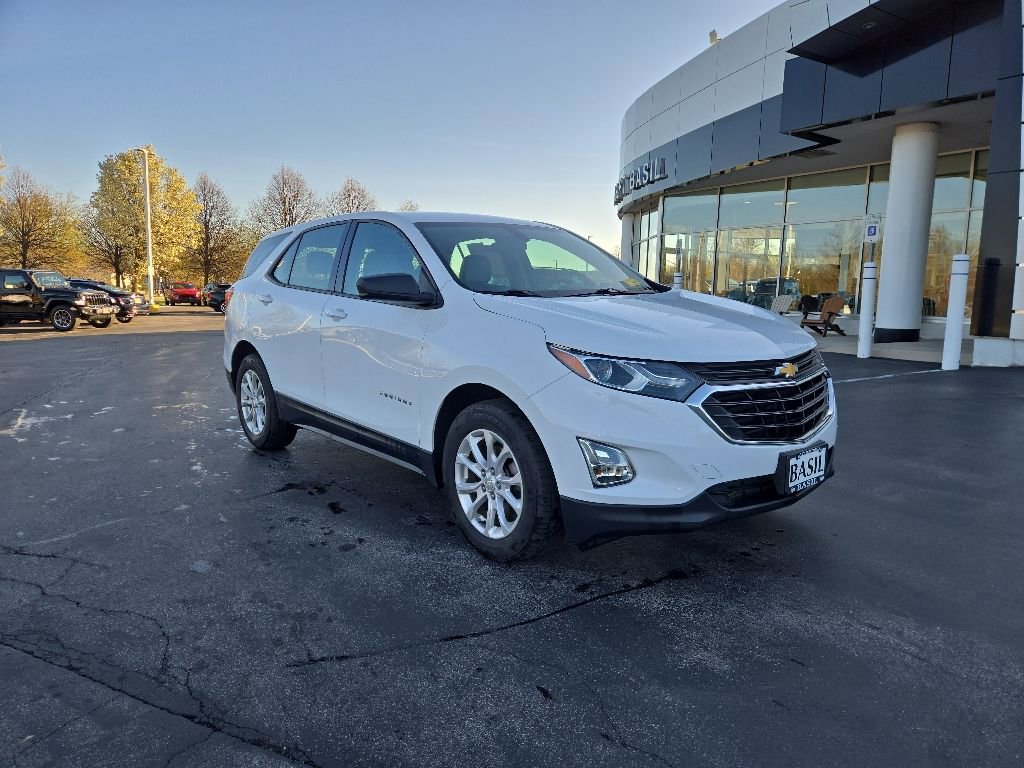 Used 2019 Chevrolet Equinox LS FWD image 4