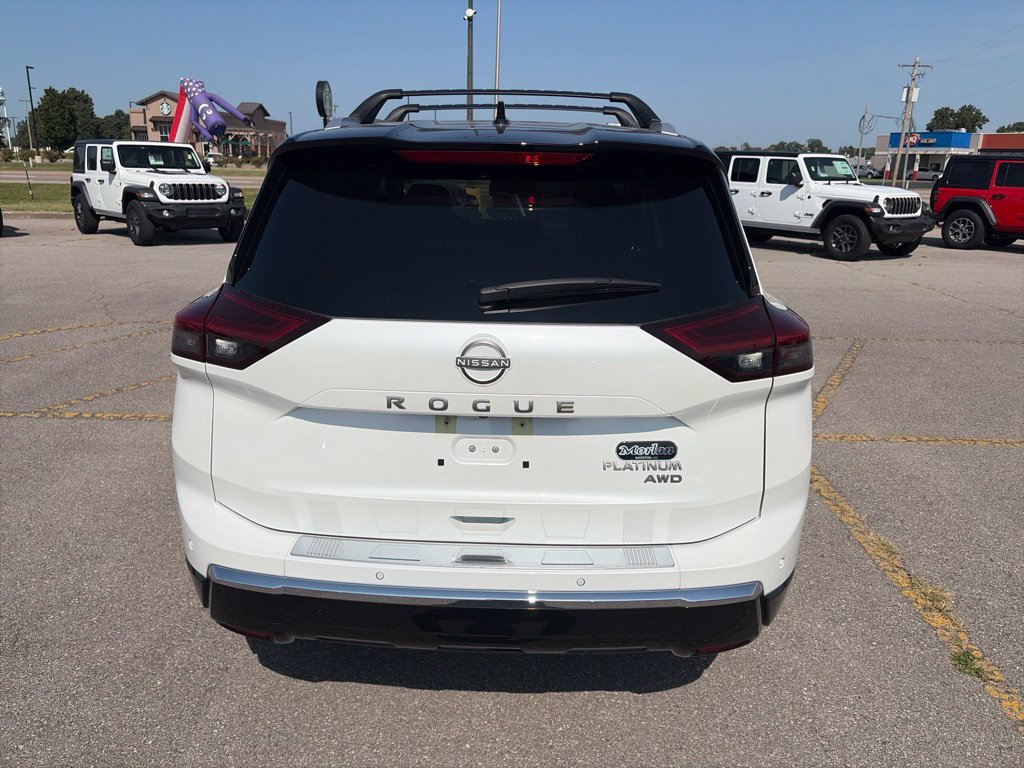 Used 2026 Nissan Rogue Platinum w/ Platinum Premium Package AWD/4WD image 5