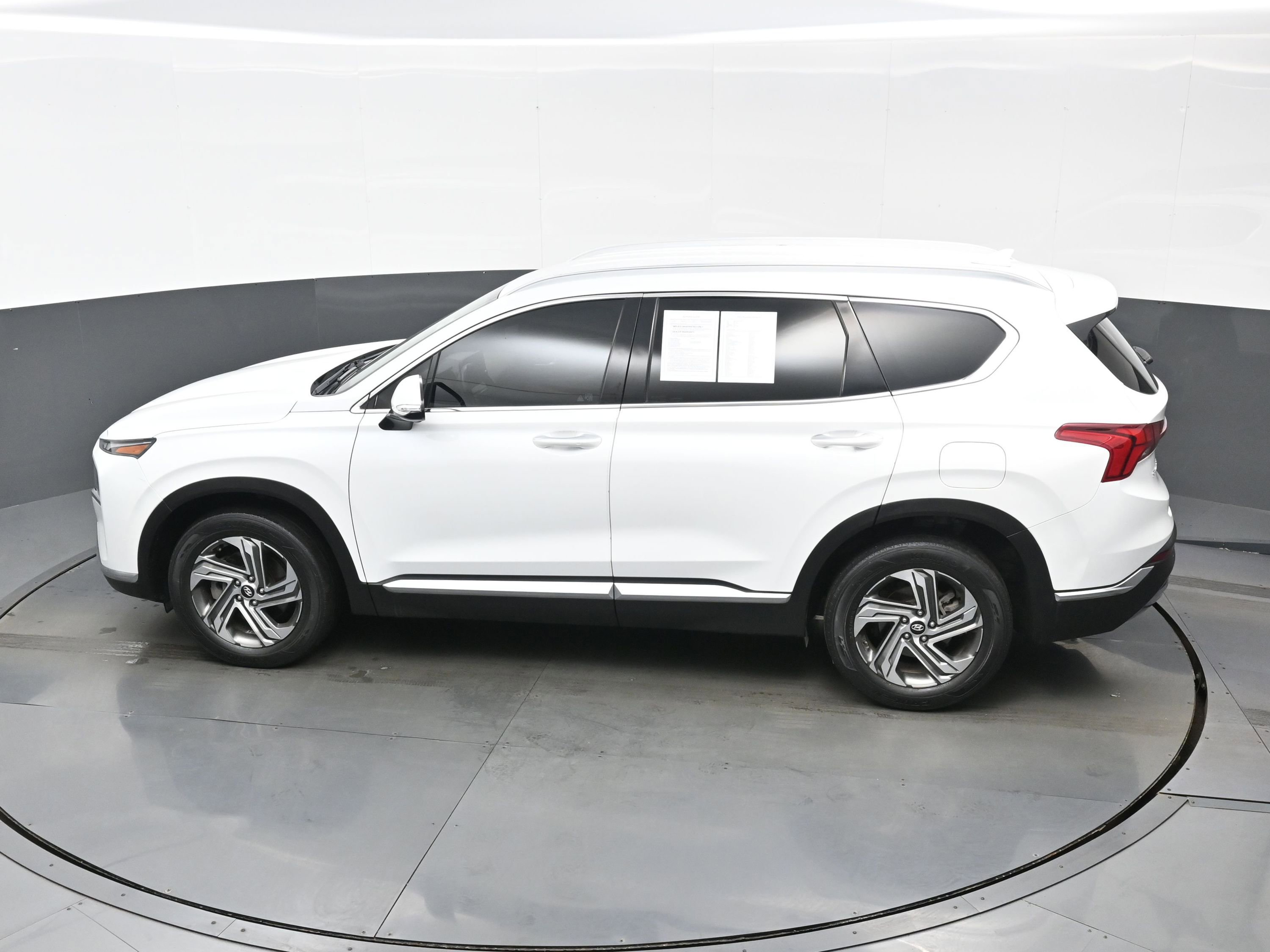 Certified 2021 Hyundai Santa Fe SEL w/ Convenience Package image 32
