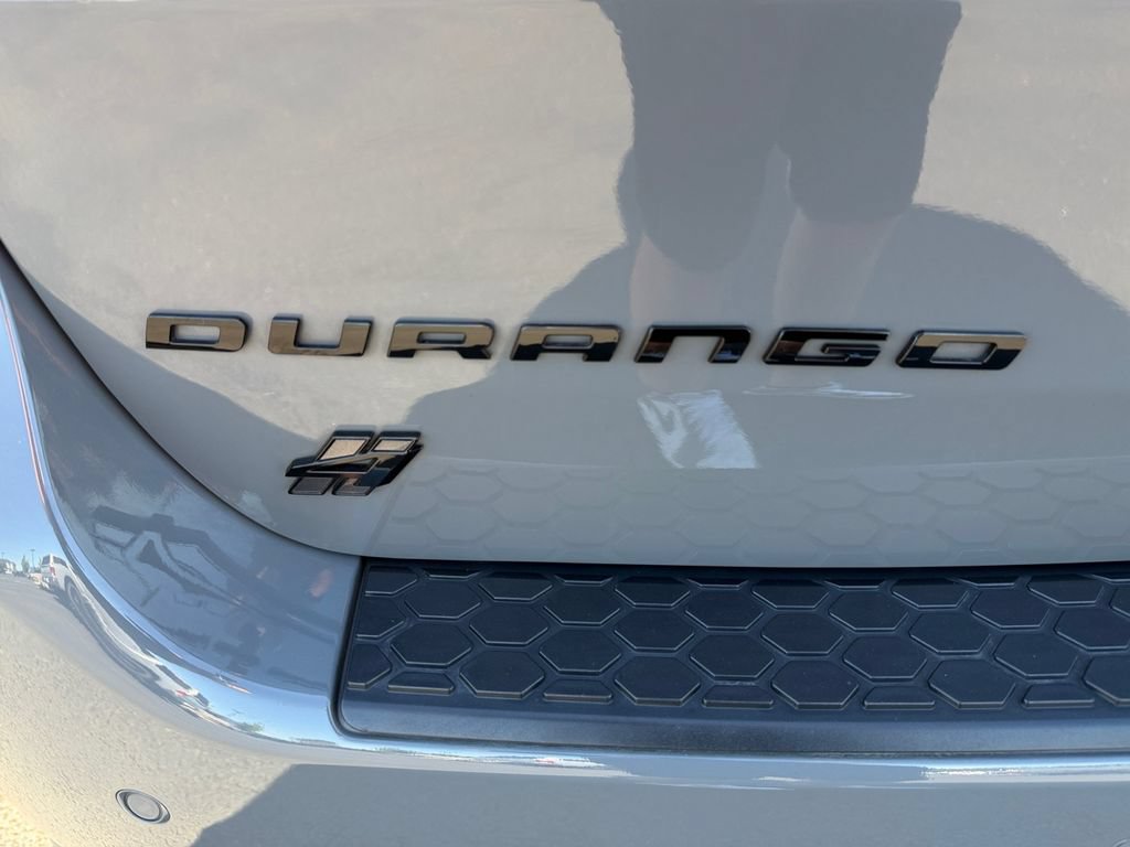 Used 2022 Dodge Durango R/T w/ Tow 'N Go Package AWD/4WD image 36