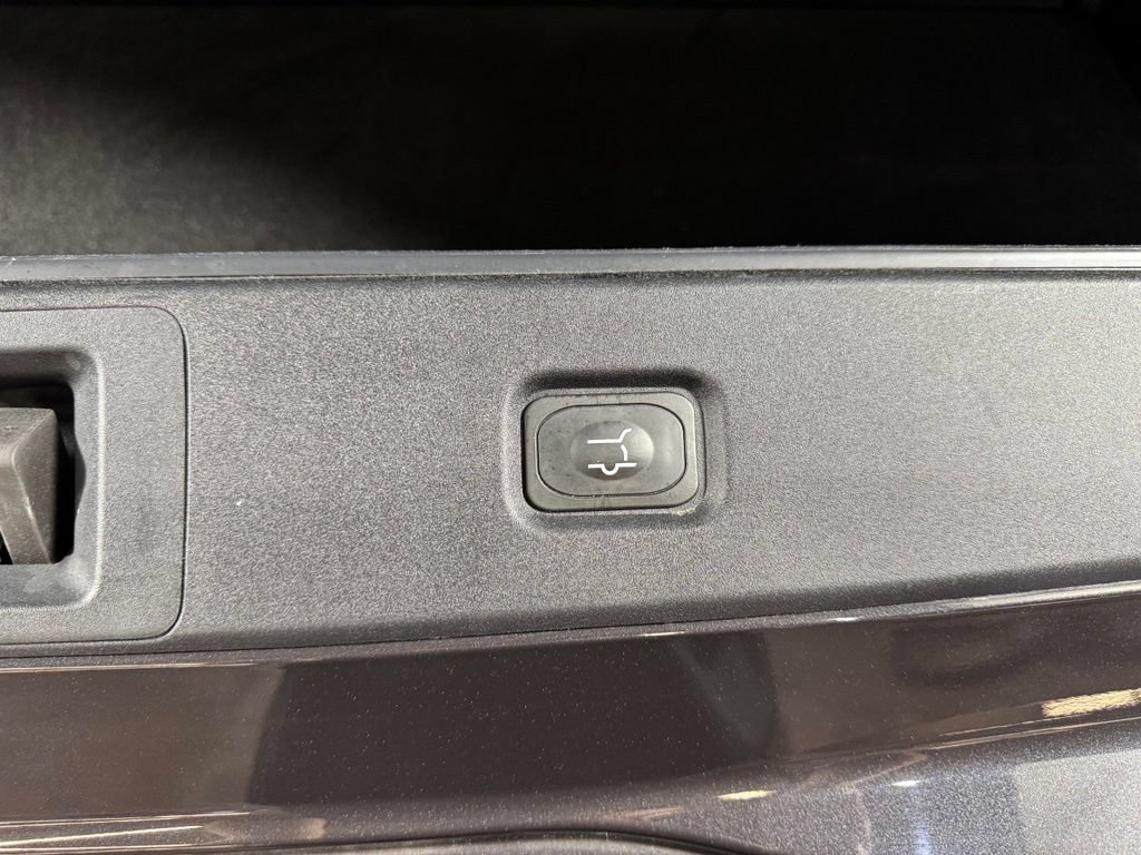 Certified 2025 Lincoln Navigator Black Label AWD/4WD image 20