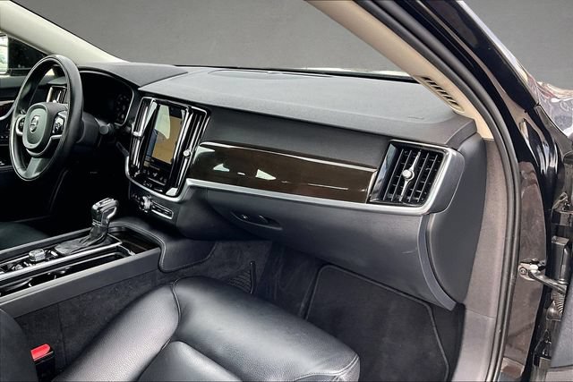 Used 2018 Volvo S90 T5 Momentum w/ Convenience Package AWD/4WD image 13