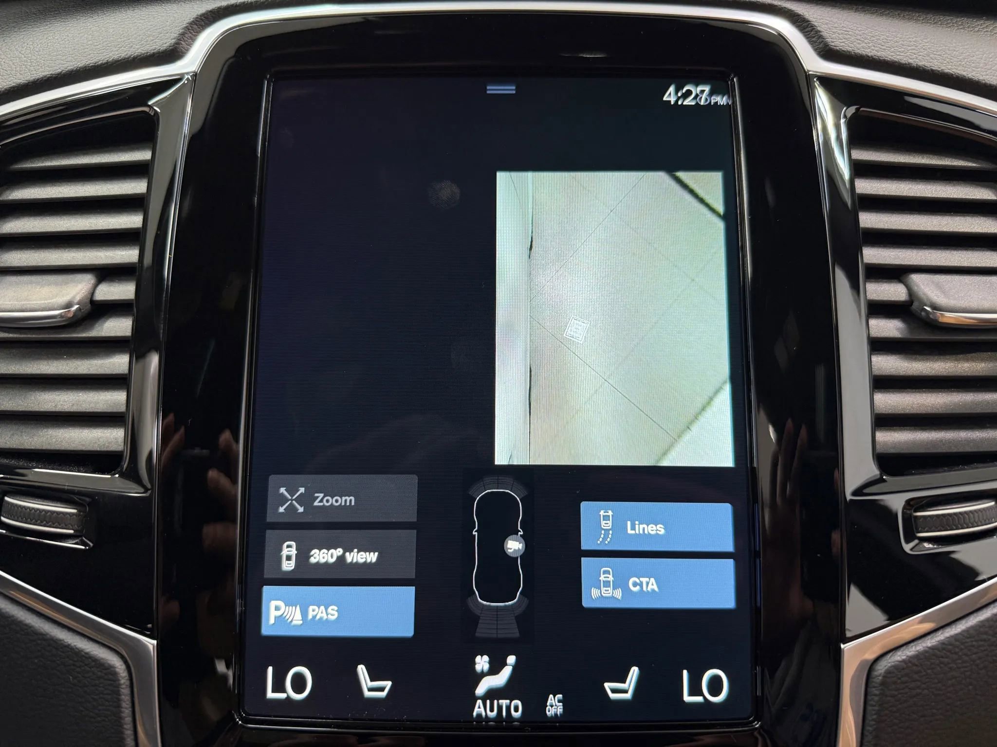 Used 2021 Volvo XC90 T6 Inscription w/ Advanced Package image 26