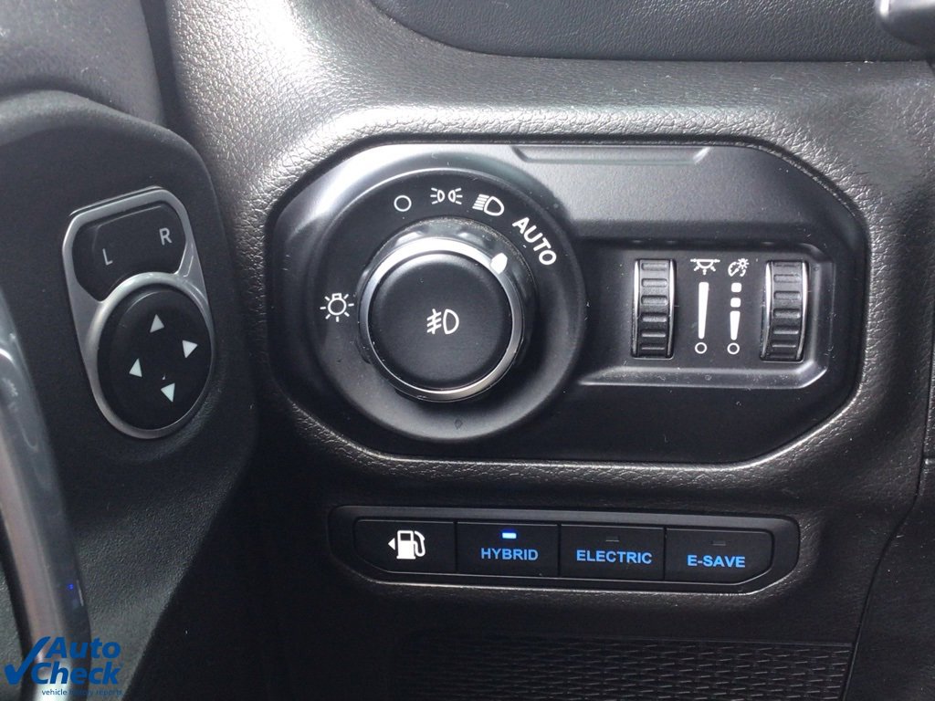 Used 2022 Jeep Wrangler Unlimited Sahara 4xe w/ Cold Weather Group image 32