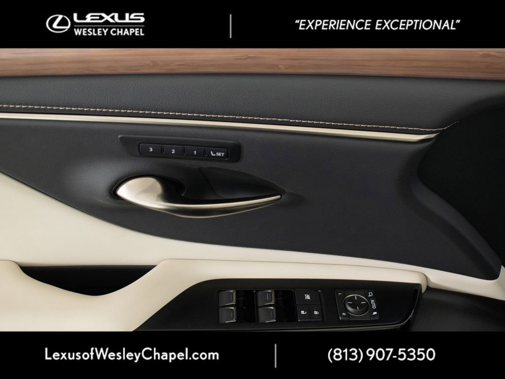 Used 2023 Lexus ES 250 w/ Premium Package AWD/4WD image 38