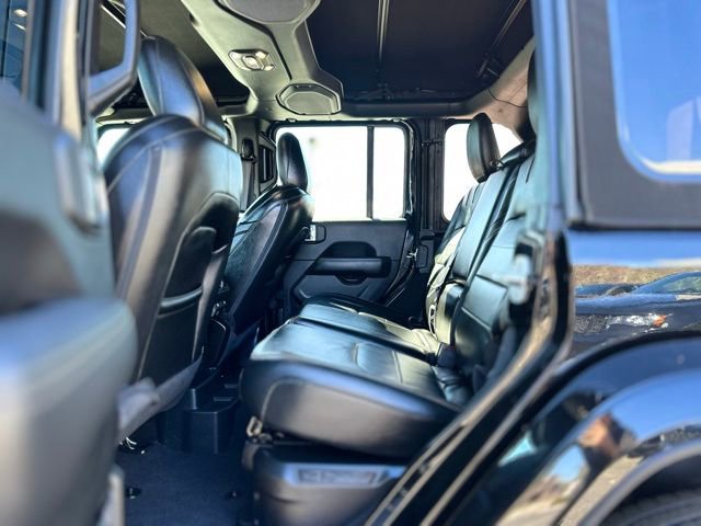 Used 2022 Jeep Wrangler Unlimited Sahara image 21