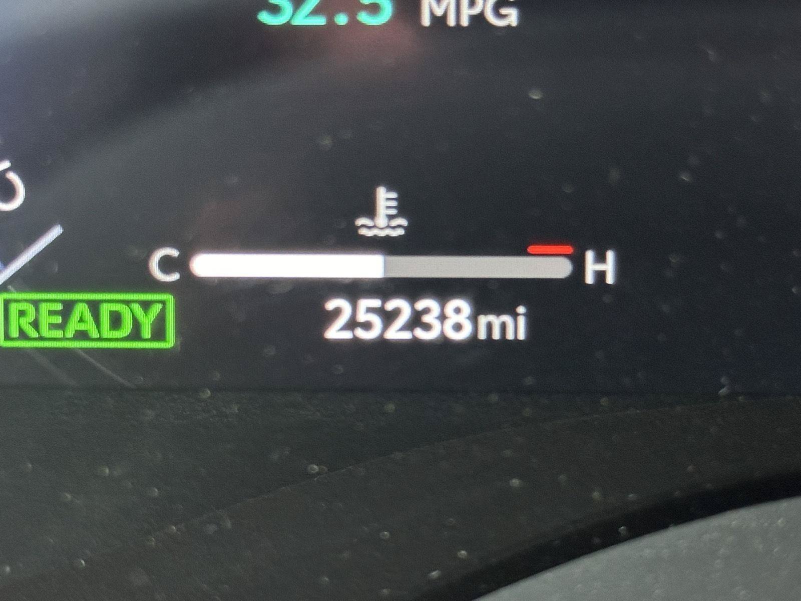 Certified 2025 Toyota Sienna XLE Woodland Edition AWD/4WD image 14