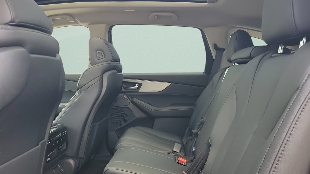 New 2026 Acura MDX SH-AWD image 10