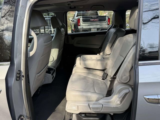 Used 2019 Honda Odyssey Elite image 11